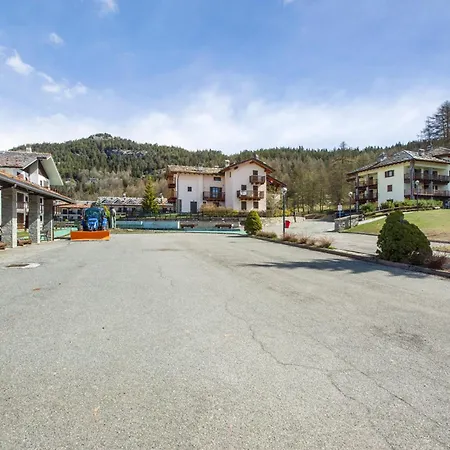 Holiday home Gioiello Col De Joux